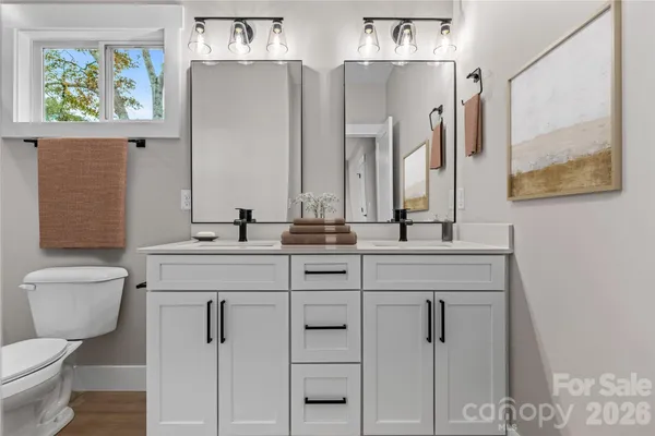 $519,900 | 459 Waters Road, Hendersonville, NC 28792