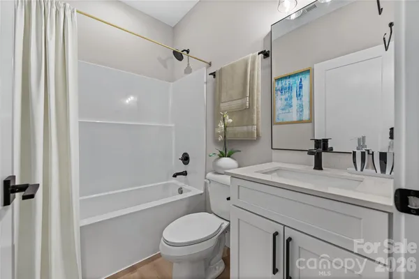 $519,900 | 459 Waters Road, Hendersonville, NC 28792