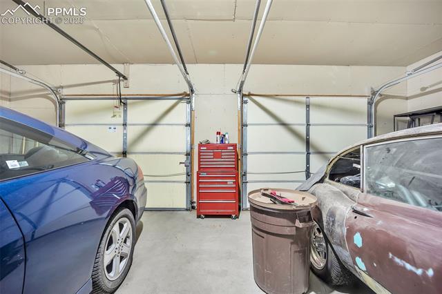 3954 County Rd KK 75 Fowler, CO 81039 - Photo 31 of 41 View of garage