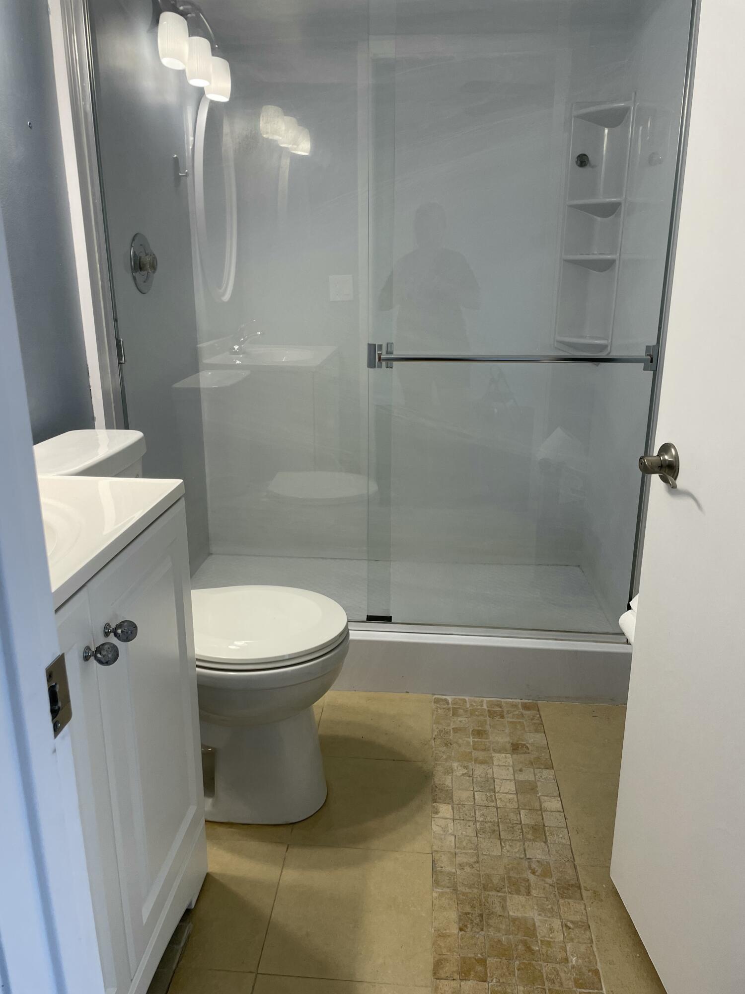 22976 Oxford Place Boca Raton, FL 33433 - Photo 41 of 54 5A43B183-EAD1-441D-AAF9-56FF1CCED9B3