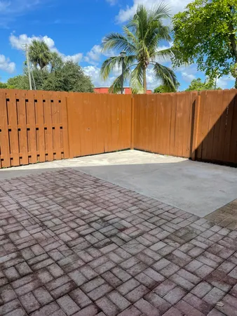 $2,350 | 22976 Oxford Place, Boca Raton, FL 33433