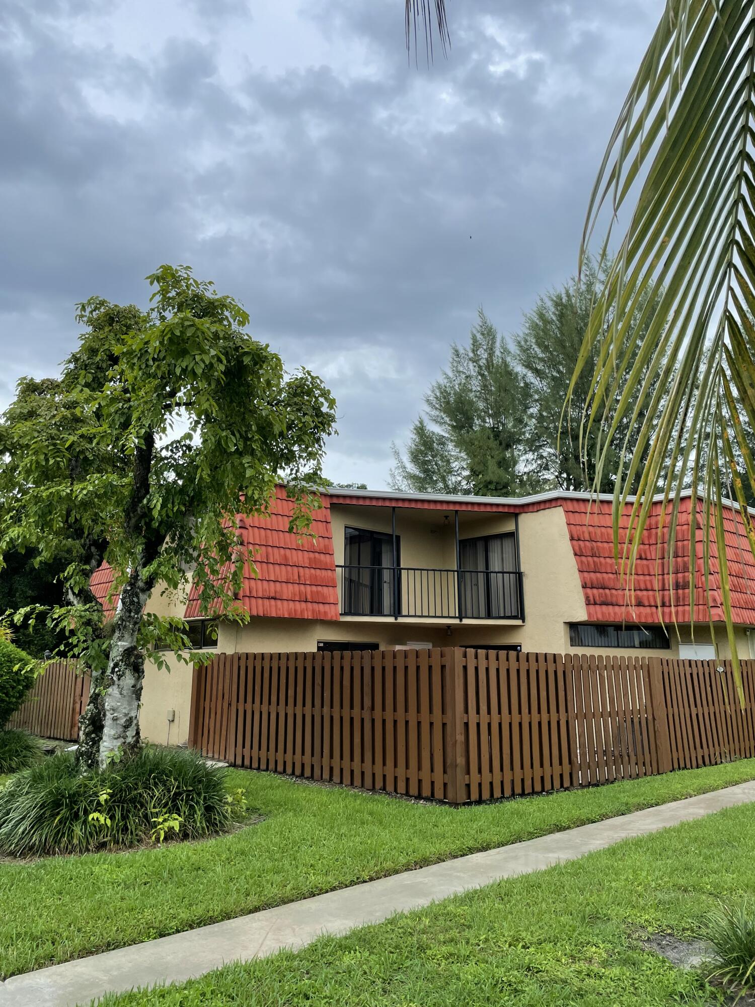 22976 Oxford Place Boca Raton, FL 33433 - Photo 53 of 54 6AC5ADD1-B2C1-49EE-A0BD-22A1FA62E7FB