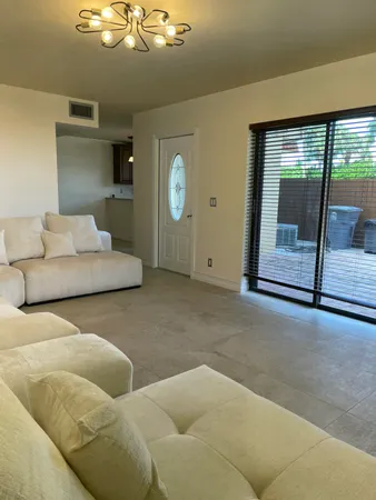 $2,350 | 22976 Oxford Place, Boca Raton, FL 33433