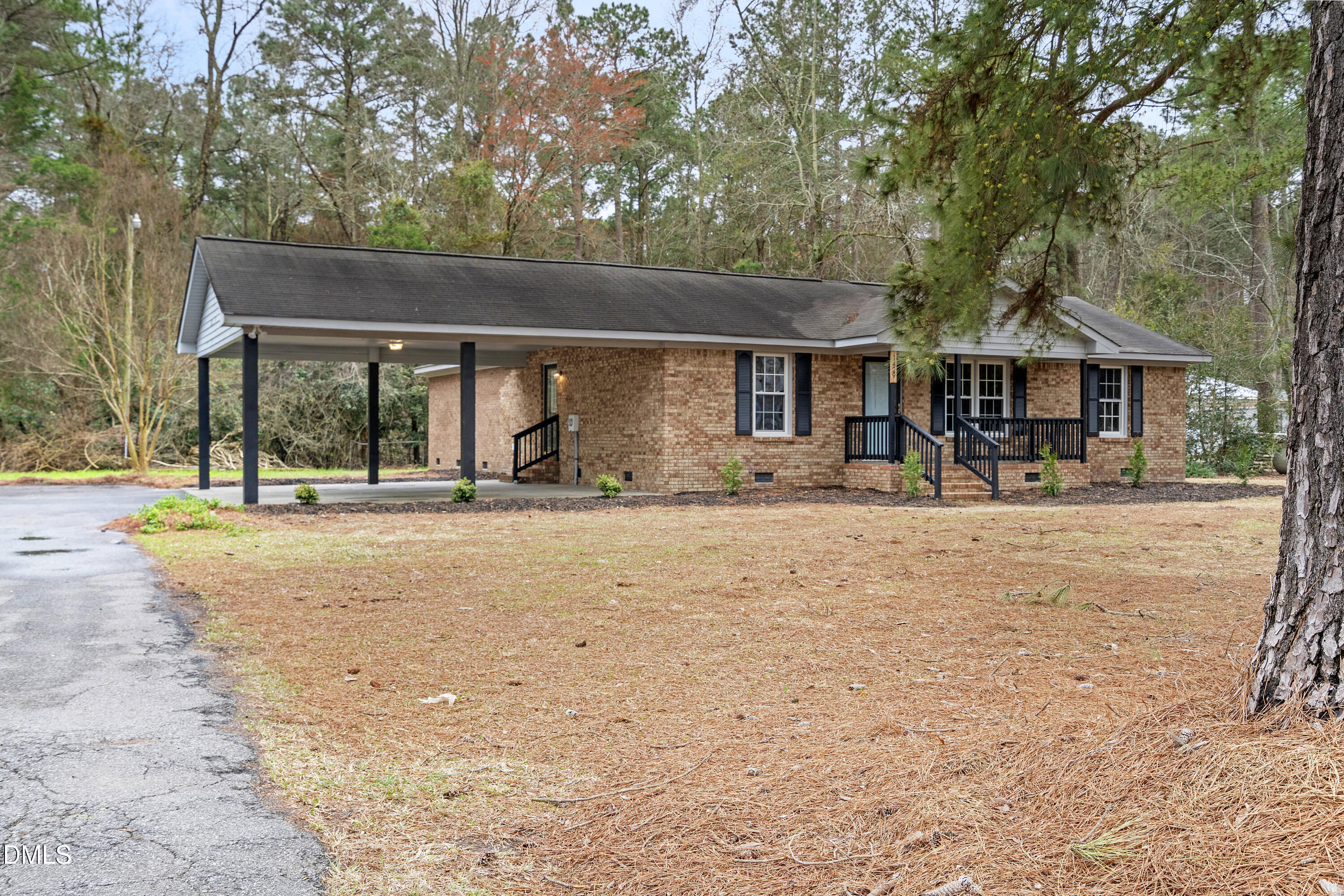 1429 Pocosin Road Winterville, NC 28590 - Photo 2 of 43 DSC09022