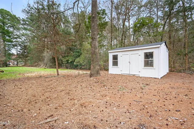 $299,900 | 1429 Pocosin Road, Winterville, NC 28590