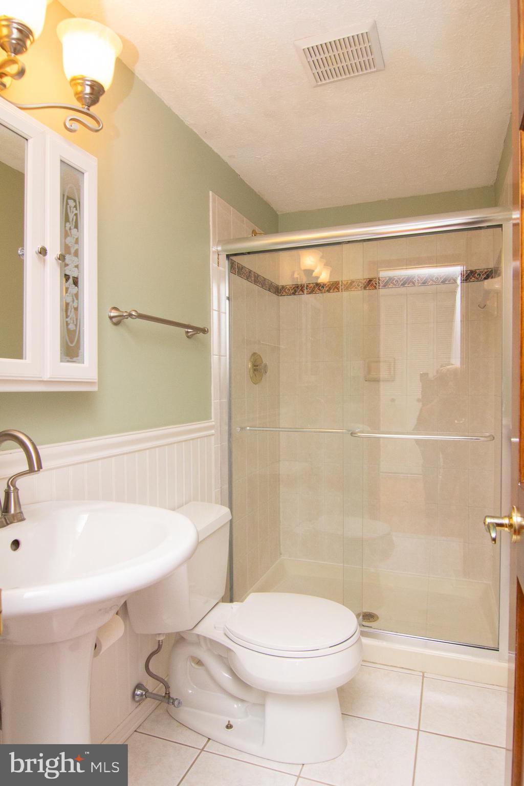 6420 St Phillips Road Linthicum, MD 21090 - Photo 23 of 37