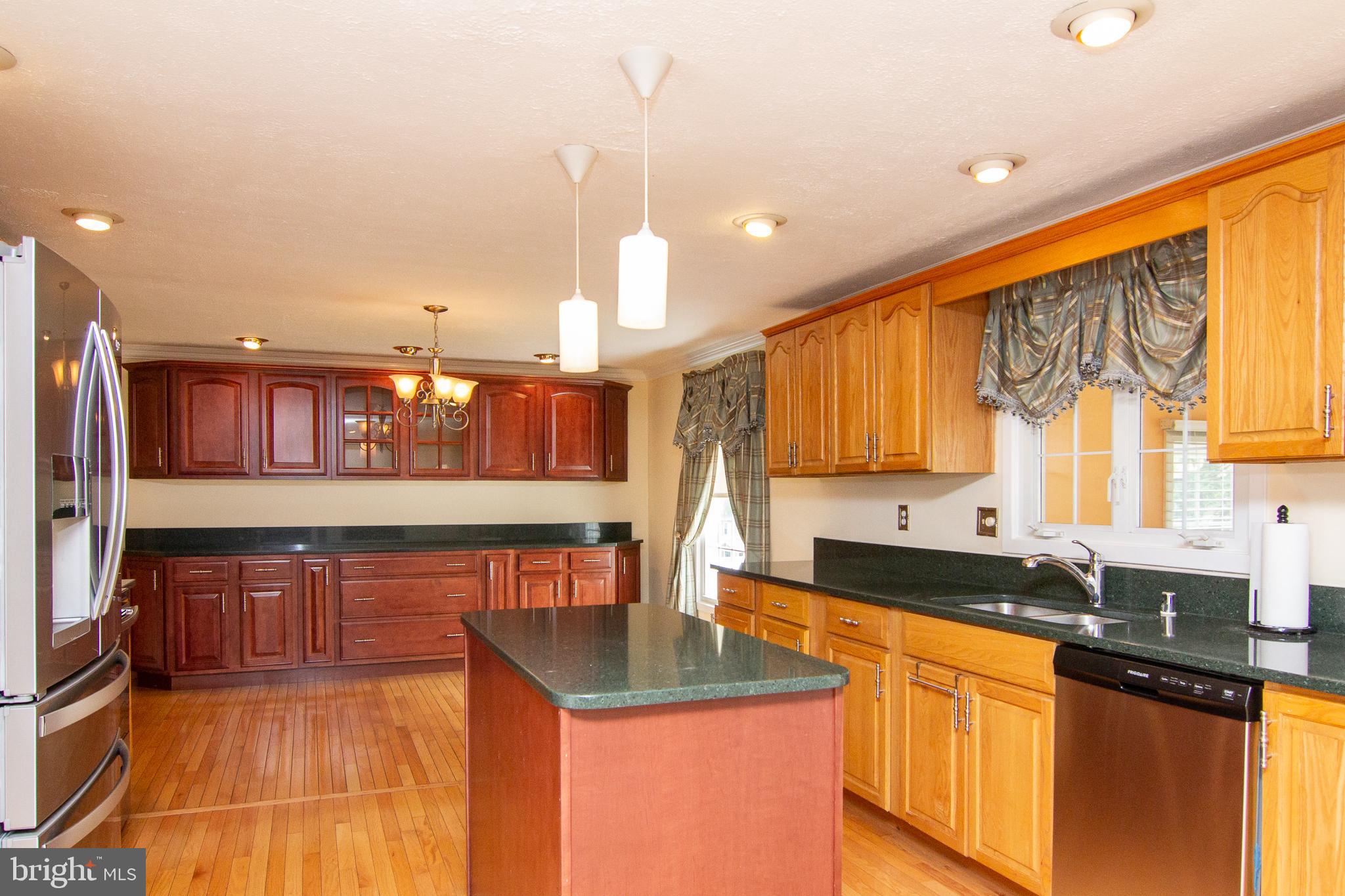6420 St Phillips Road Linthicum, MD 21090 - Photo 10 of 37