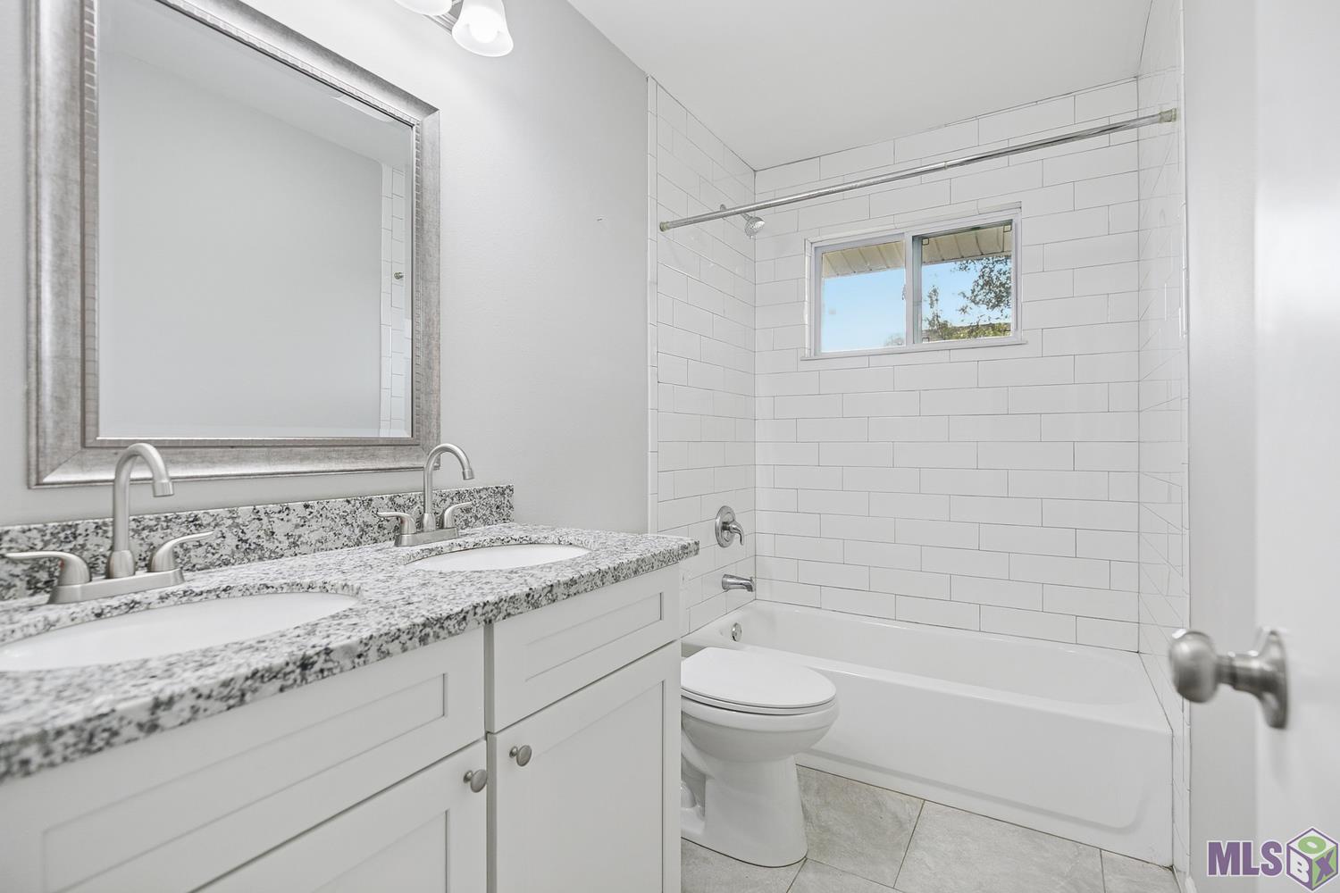 9046 Kingcrest Parkway Baton Rouge, LA 70810 - Photo 12 of 15