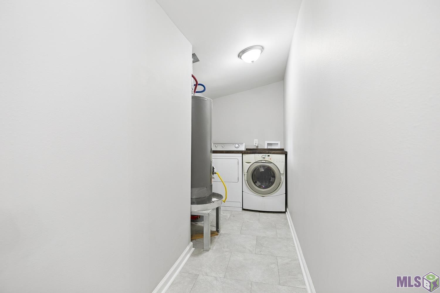 9046 Kingcrest Parkway Baton Rouge, LA 70810 - Photo 13 of 15