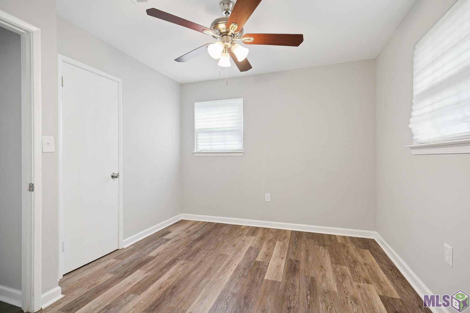 9046 Kingcrest Parkway Baton Rouge, LA 70810 - Photo 7 of 15