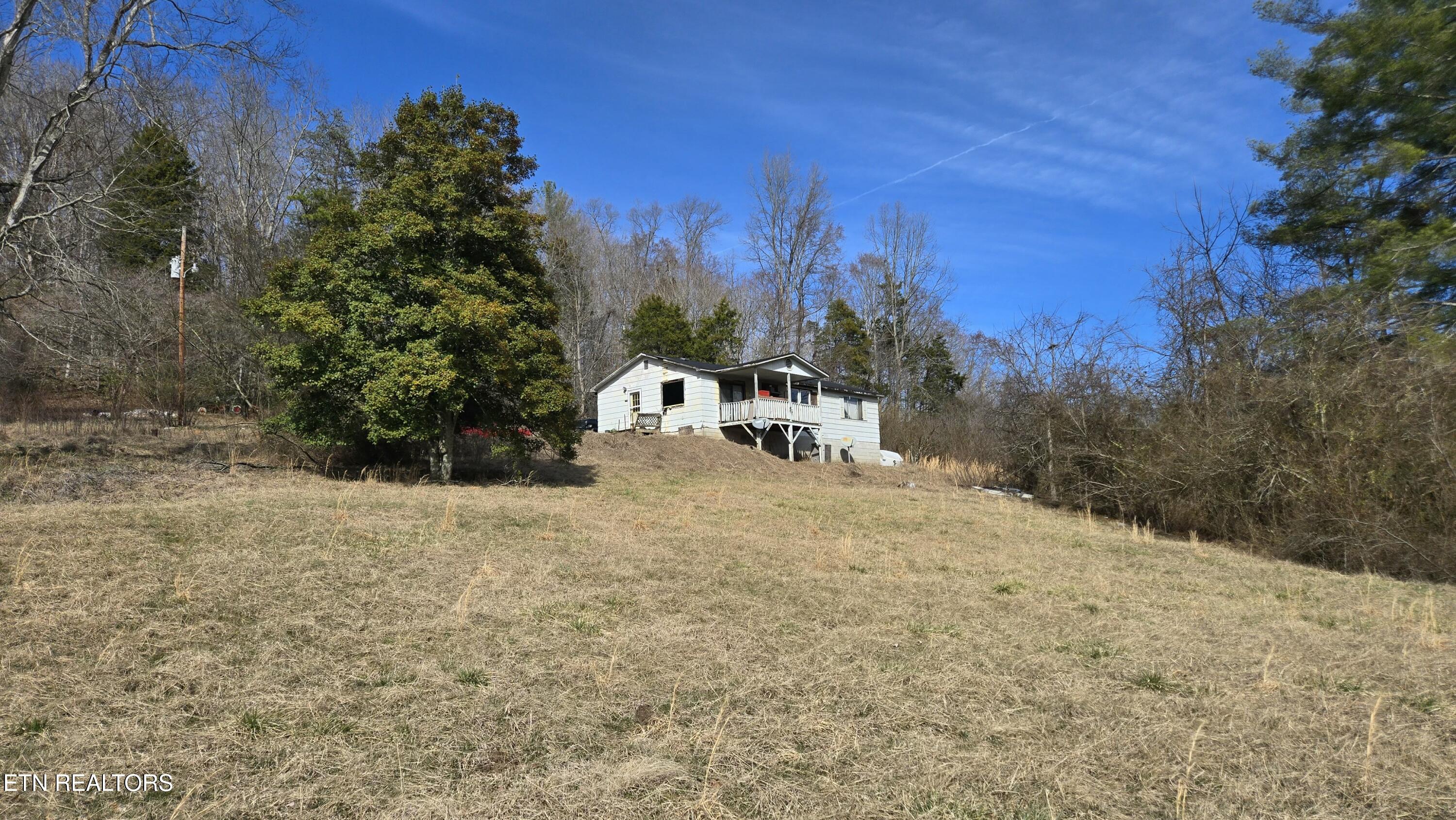 454 Braden Chapel Road Speedwell, TN 37870 - Photo 1 of 16 tempImagecS5qiJ