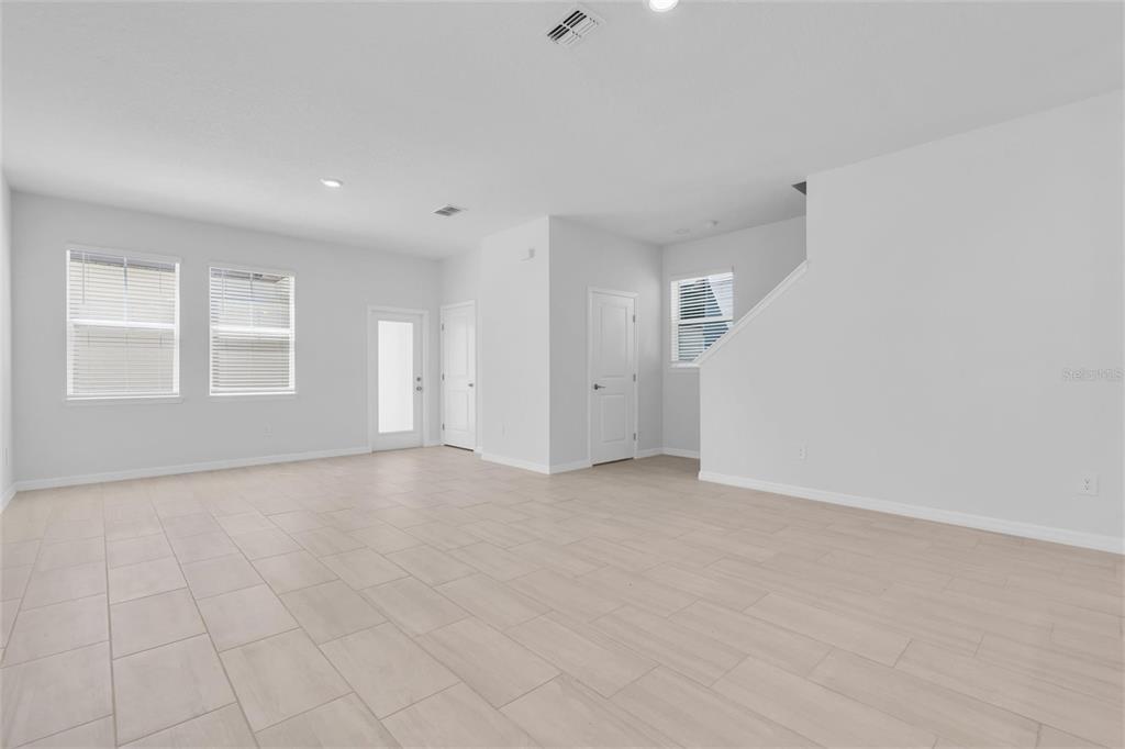 10881 Molasses Way New Port Richey, FL 34655 - Photo 4 of 43