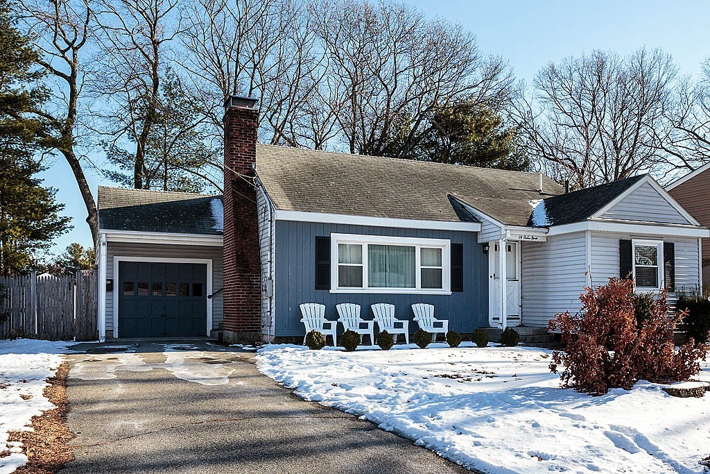 19 Arbor Road Chelmsford, MA 01863 - Photo 1 of 23