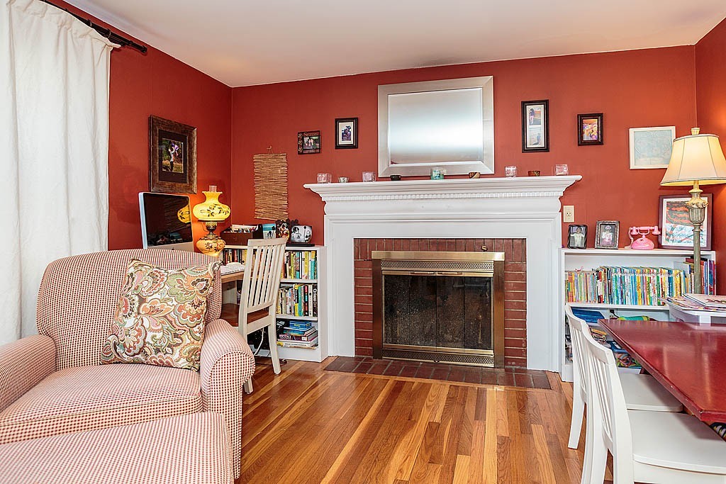 19 Arbor Road Chelmsford, MA 01863 - Photo 9 of 23