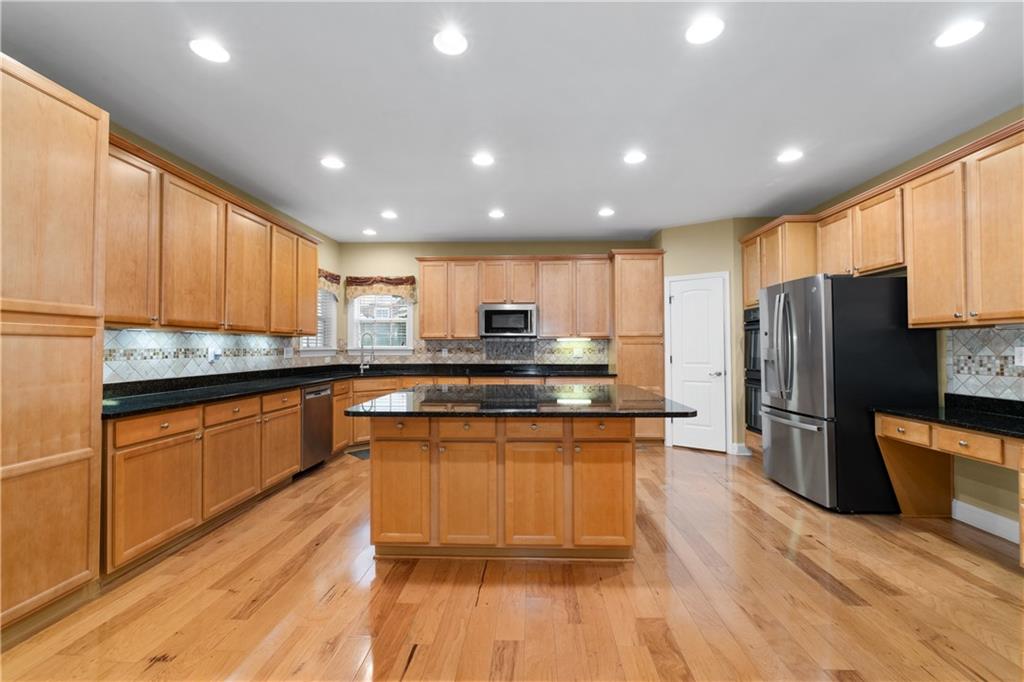 3717 Shady Maple Drive Stonecrest, GA 30038 - Photo 16 of 58