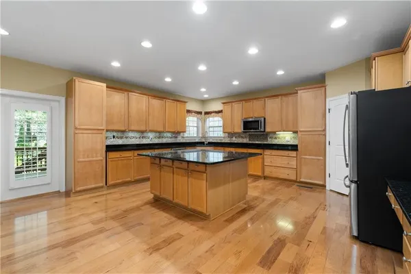 $589,999 | 3717 Shady Maple Drive, Stonecrest, GA 30038