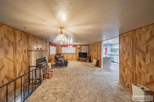 $285,000 | 64 Siler Road, Pocatello, ID 83202