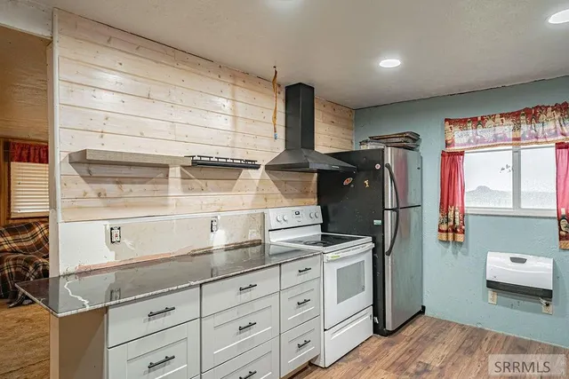 $285,000 | 64 Siler Road, Pocatello, ID 83202