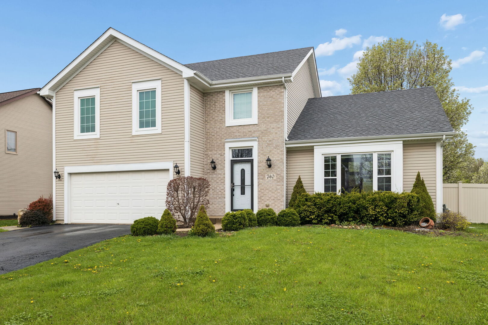 740 Countryside Drive Bolingbrook, IL 60490 - Photo 1 of 29 a front view of house with yard and green space