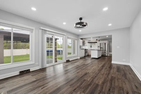 $450,000 | 740 Countryside Drive, Bolingbrook, IL 60490