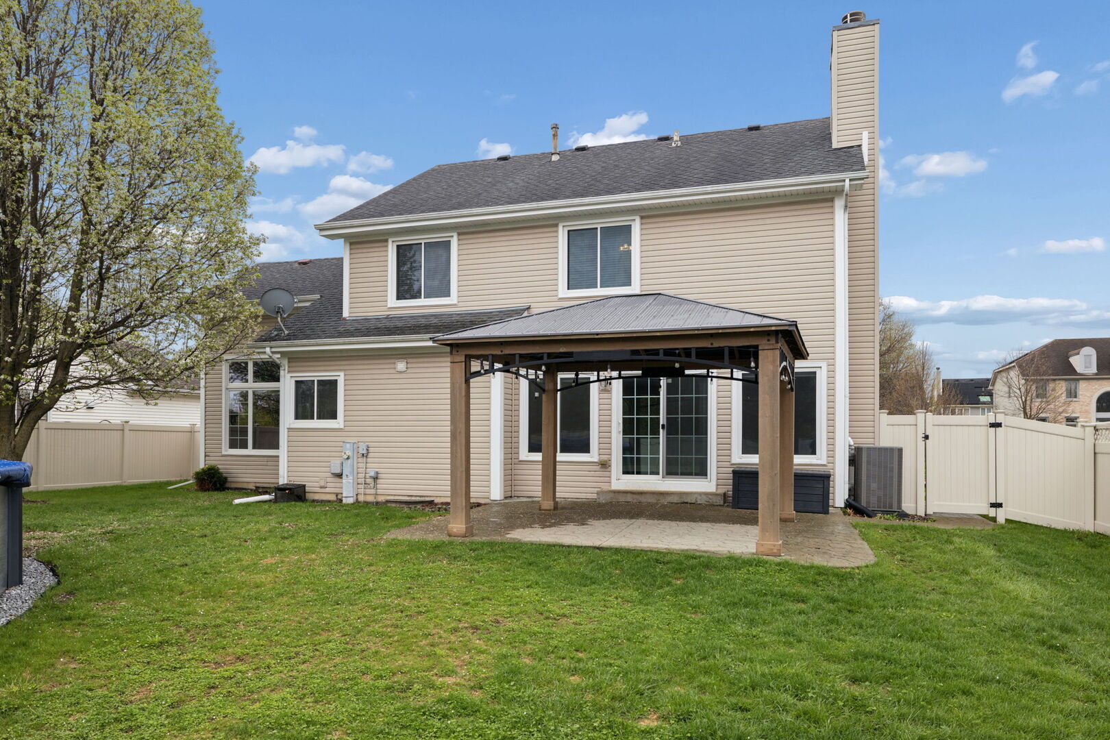 740 Countryside Drive Bolingbrook, IL 60490 - Photo 29 of 29 a front view of a house with a yard