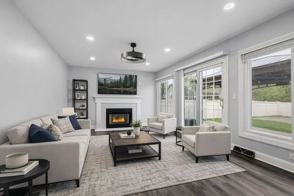 $450,000 | 740 Countryside Drive, Bolingbrook, IL 60490