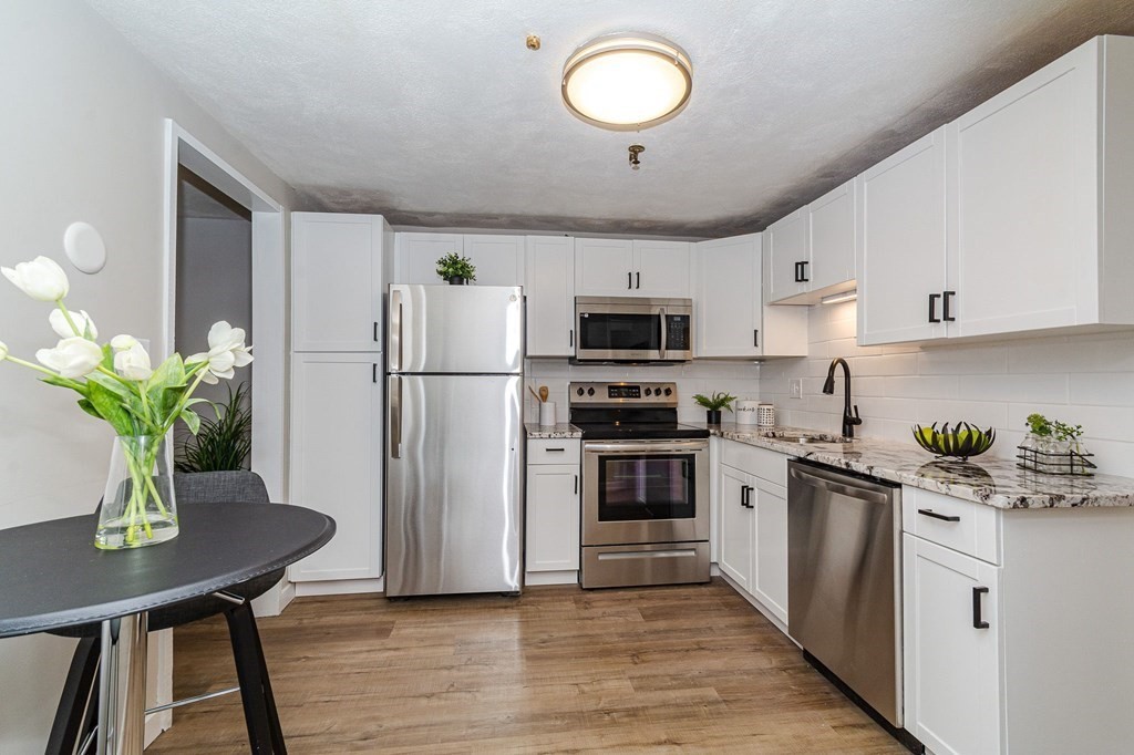 41 Spencer Road, Unit 12G Boxborough, MA 01719 - Photo 11 of 26 Gallery Image 11
