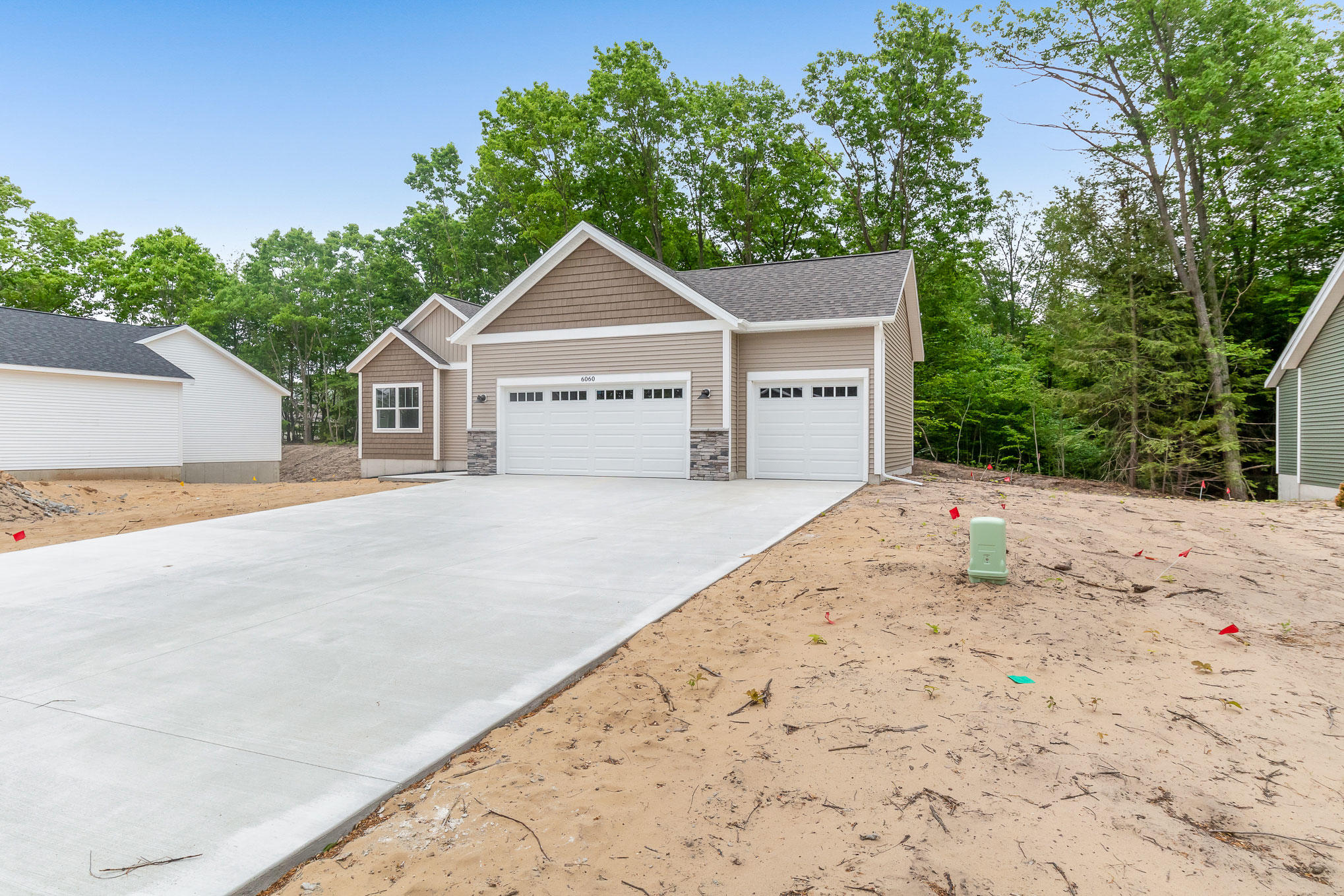 6060 Turtle Ridge Fruitport, MI 49415 - Photo 4 of 44 IMG_9203