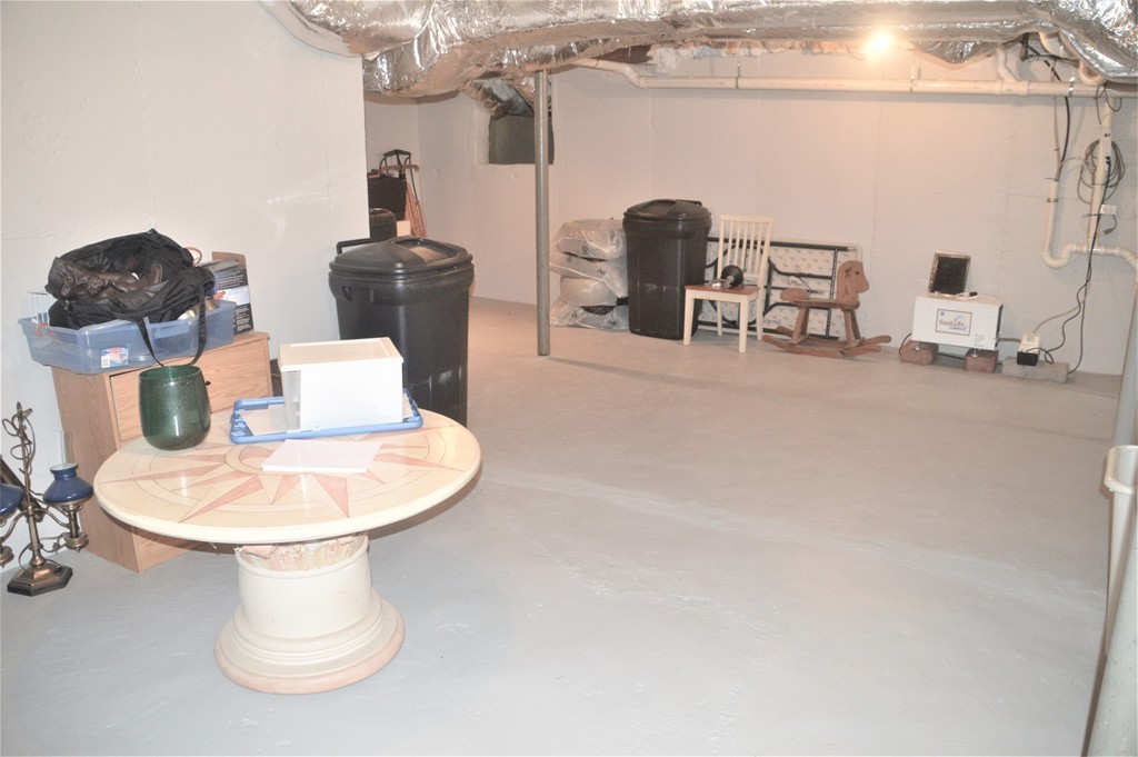 122 Valley Road Needham, MA 02492 - Photo 29 of 30 Gallery Image 29