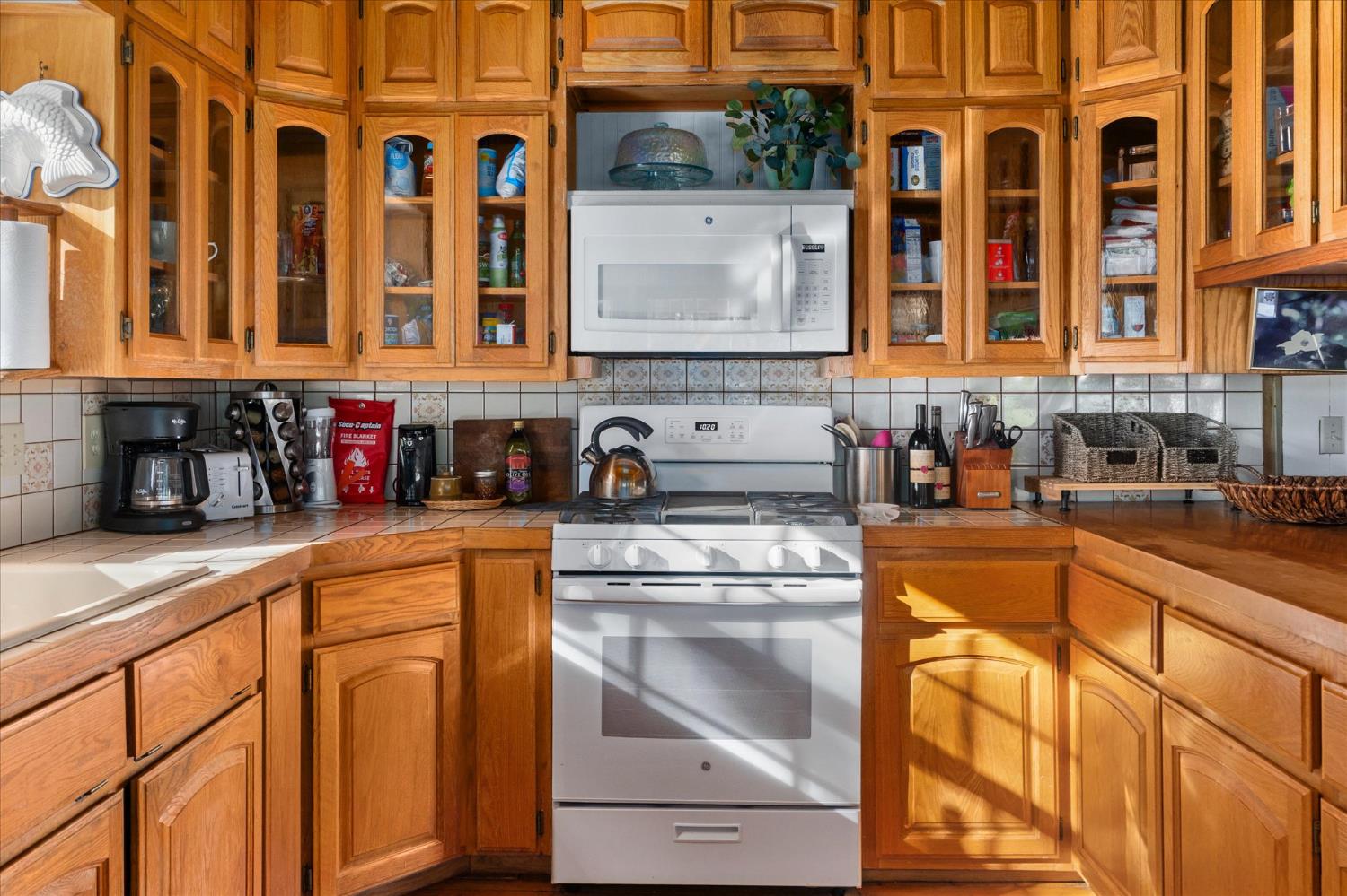 360 Schimke Road Bear Valley, CA 95223 - Photo 11 of 35