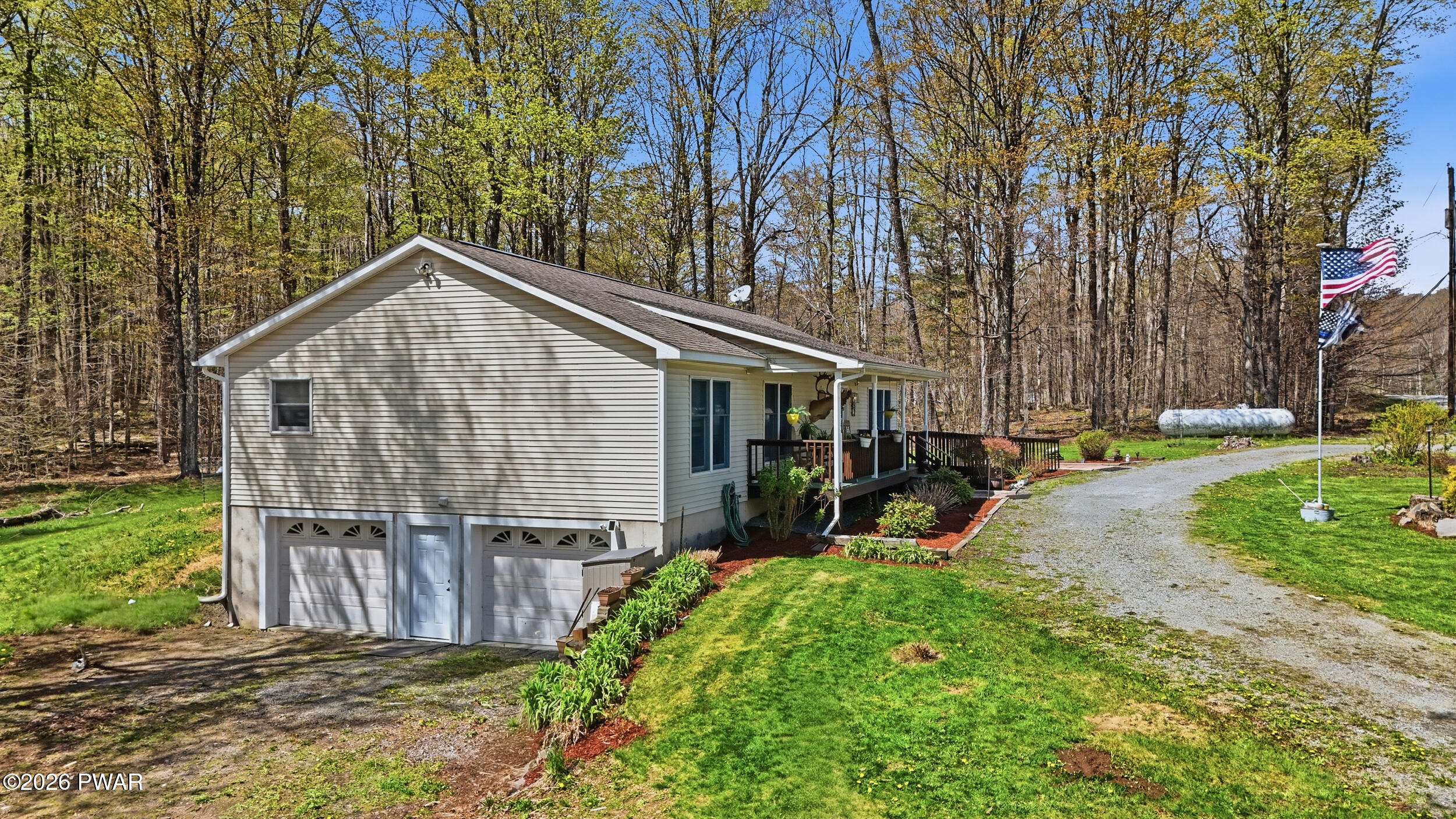 25 Schnakenberg Road Equinunk, PA 18417 - Photo 3 of 73