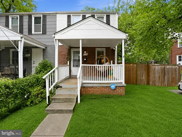 $3,300 | 5935 Williamsburg Road, Alexandria, VA 22303