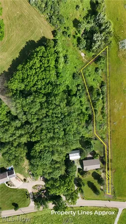 $85,000 | Laurens Drive Northeast, Bolivar, OH 44612