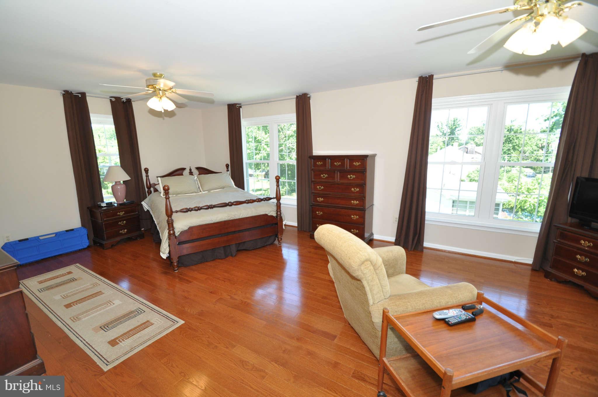 4732 Oak Road Shady Side, MD 20764 - Photo 14 of 26 Bedroom (Master)