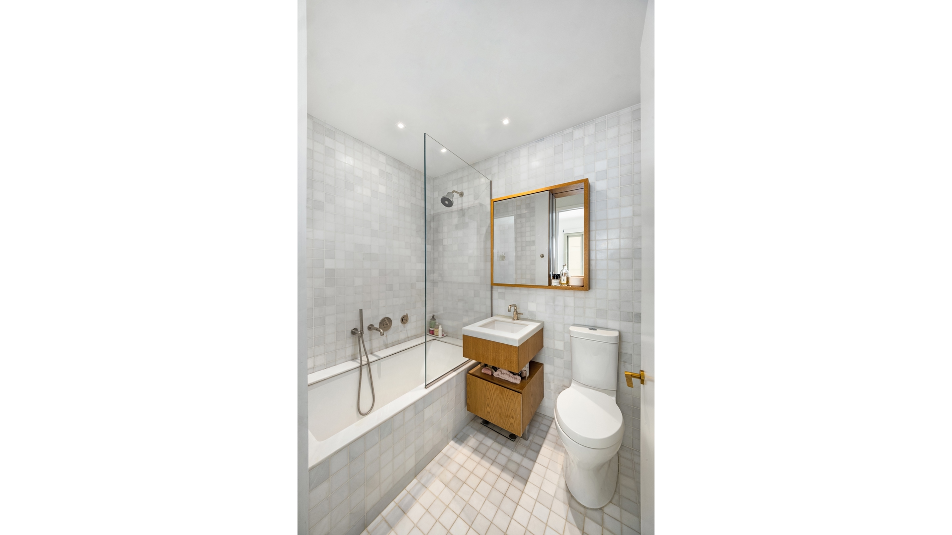 30 Warren Street, Unit 3B Manhattan, NY 10007 - Photo 8 of 16