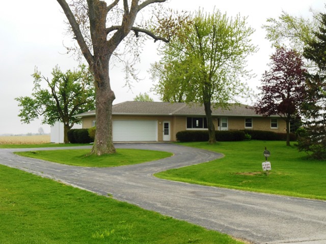 3393 Garden Prairie Road Garden Prairie, IL 61038 - Photo 16 of 23 Gallery Image 16