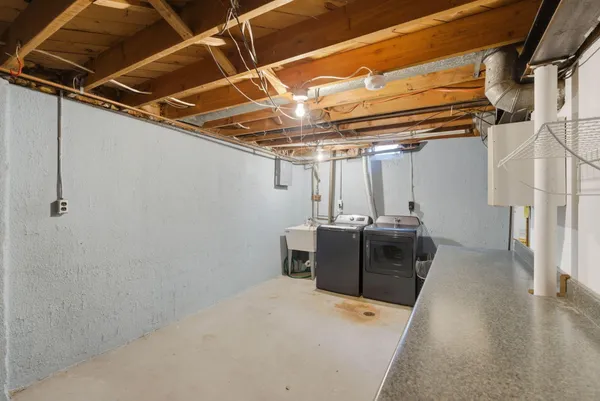 $245,000 | 37609 Westvale Street, Romulus, MI 48174