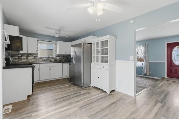 $245,000 | 37609 Westvale Street, Romulus, MI 48174