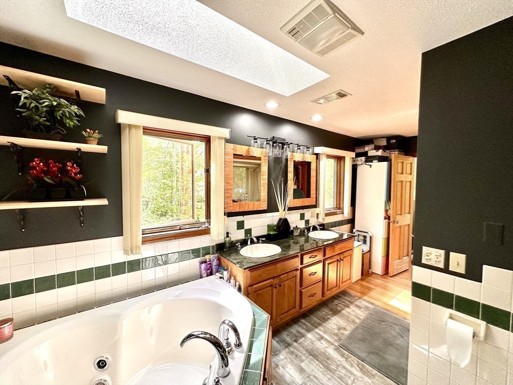14 Laurel Ridge Drive Belchertown, MA 01007 - Photo 38 of 42