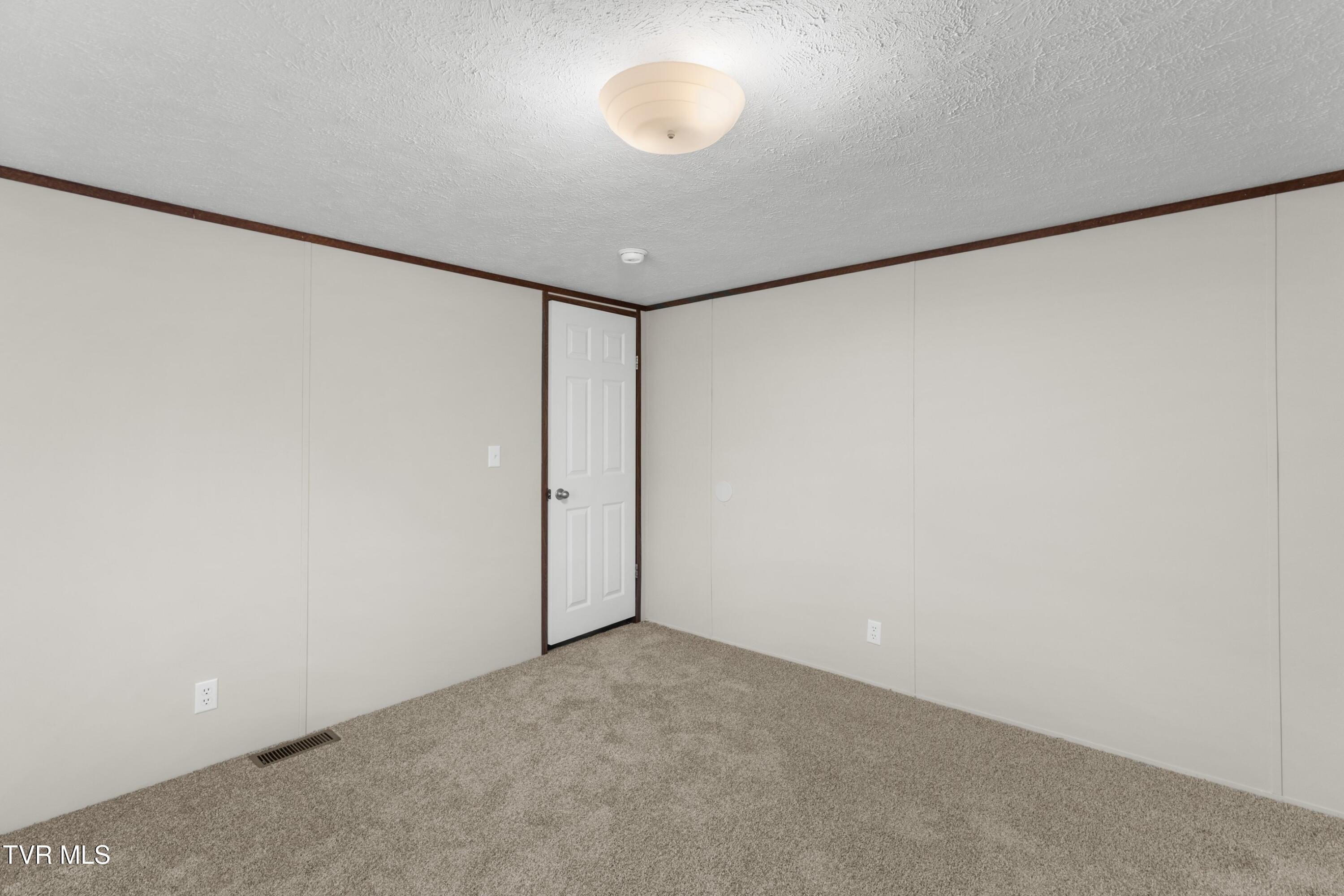 308 Mill Road Wartburg, TN 37887 - Photo 20 of 34 020-308MillRoad-Wartburg-TN-37887-SMALL