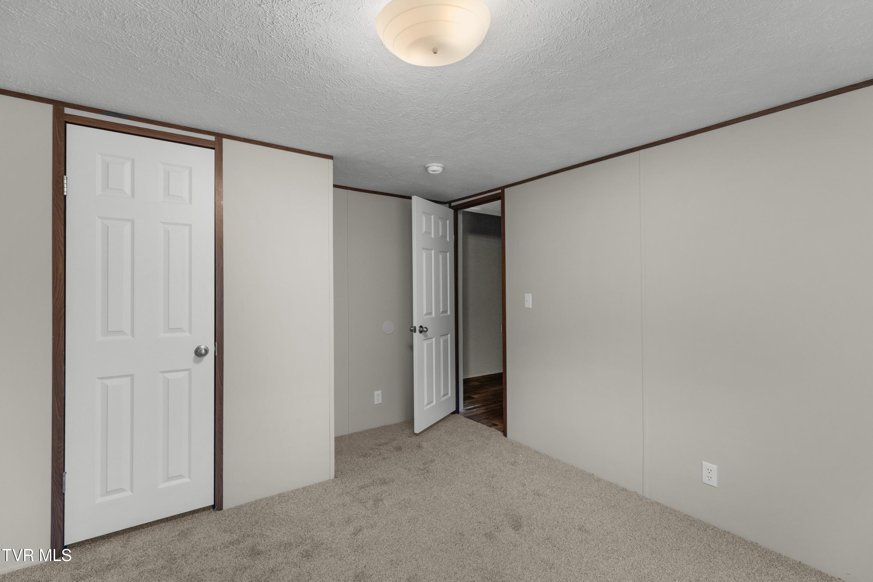 308 Mill Road Wartburg, TN 37887 - Photo 23 of 34 023-308MillRoad-Wartburg-TN-37887-SMALL