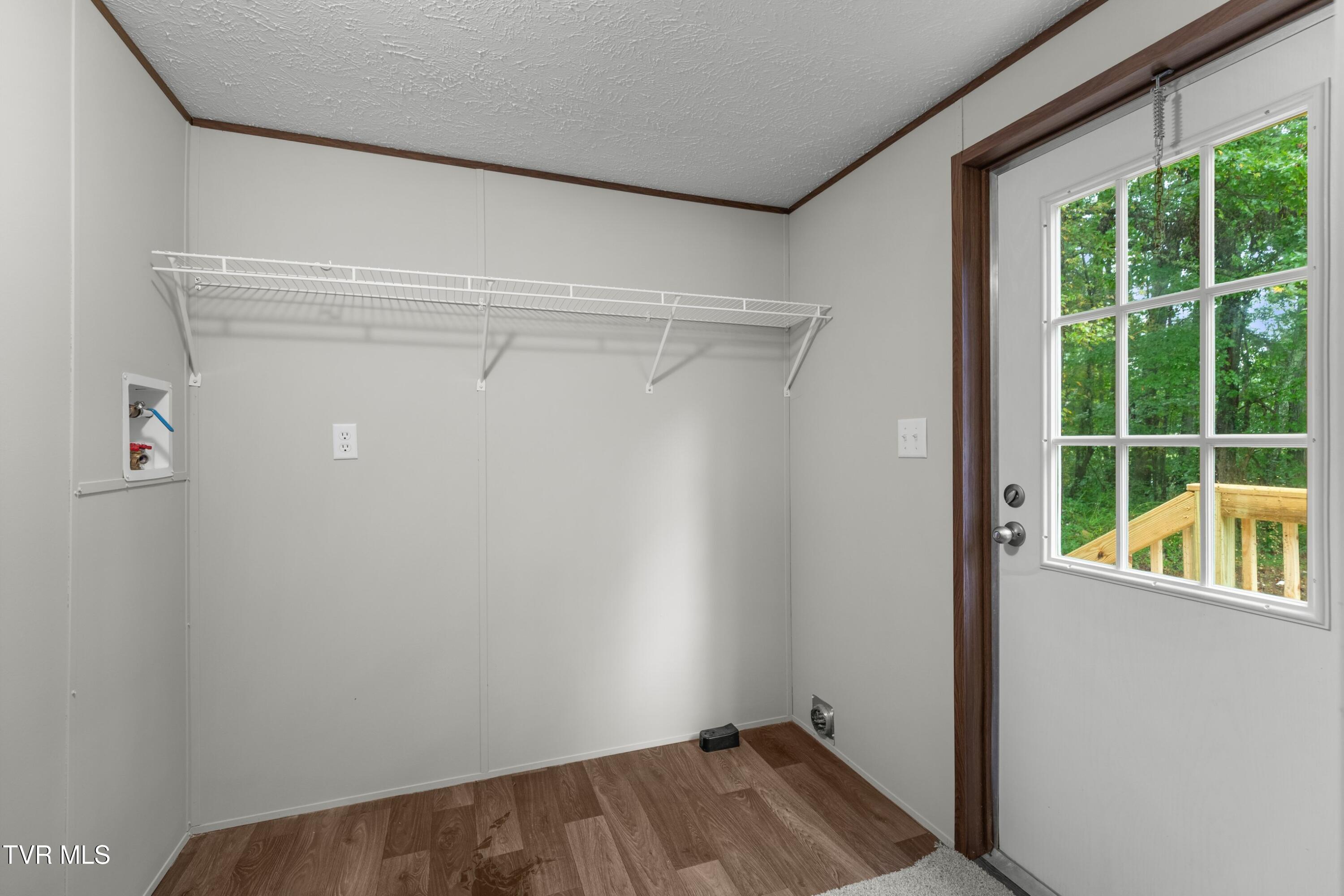 308 Mill Road Wartburg, TN 37887 - Photo 27 of 34 027-308MillRoad-Wartburg-TN-37887-SMALL