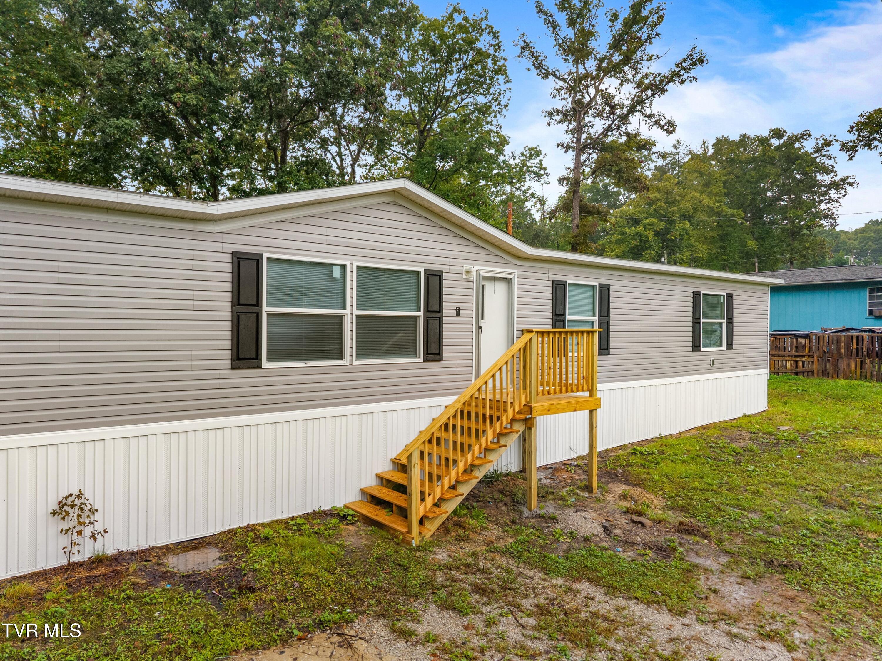 308 Mill Road Wartburg, TN 37887 - Photo 29 of 34 029-308MillRoad-Wartburg-TN-37887-SMALL