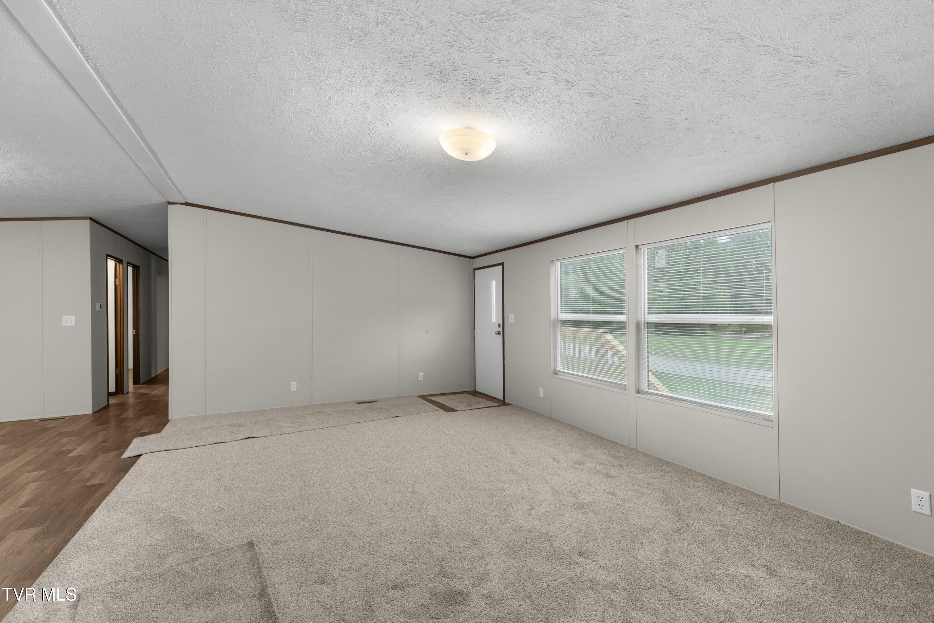 308 Mill Road Wartburg, TN 37887 - Photo 6 of 34 006-308MillRoad-Wartburg-TN-37887-SMALL