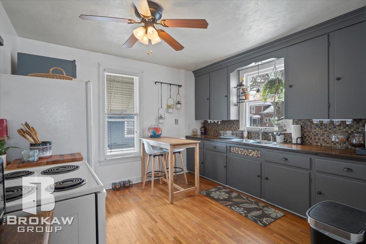 311 North State Road Davison, MI 48423 - Photo 17 of 42 50164732-aadccc48-6418-4a9a-9a46-3c8c0cbee0fc.JPG