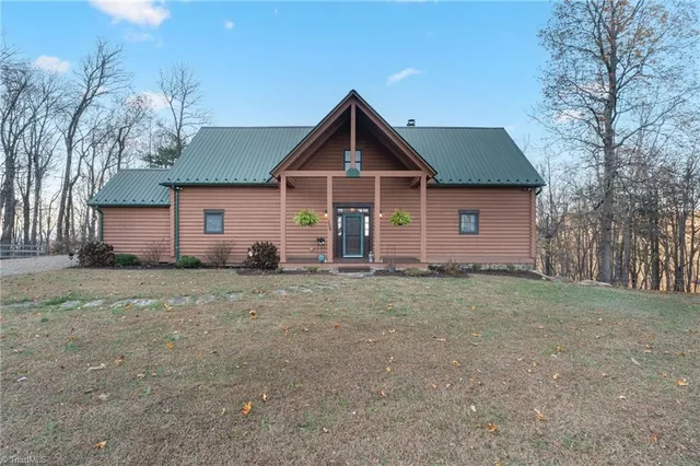 $933,000 | 258 Gabriel Way, Moravian Falls, NC 28654