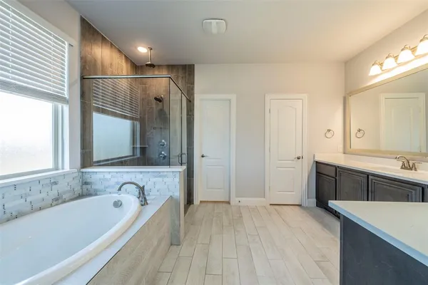 $4,200 | 9489 Autumn Glen Drive, Frisco, TX 75033