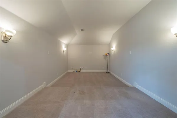 $4,200 | 9489 Autumn Glen Drive, Frisco, TX 75033