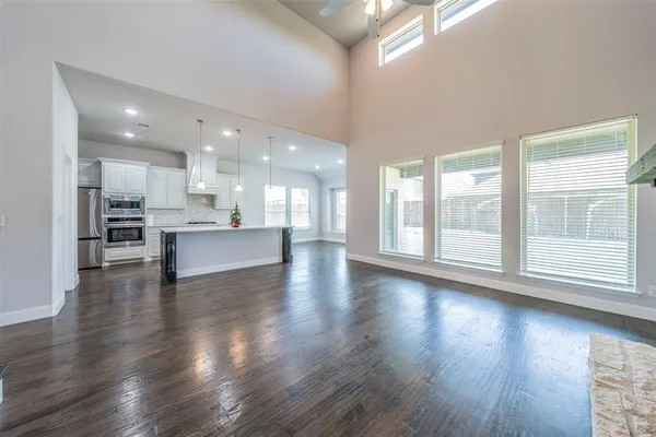 $4,200 | 9489 Autumn Glen Drive, Frisco, TX 75033