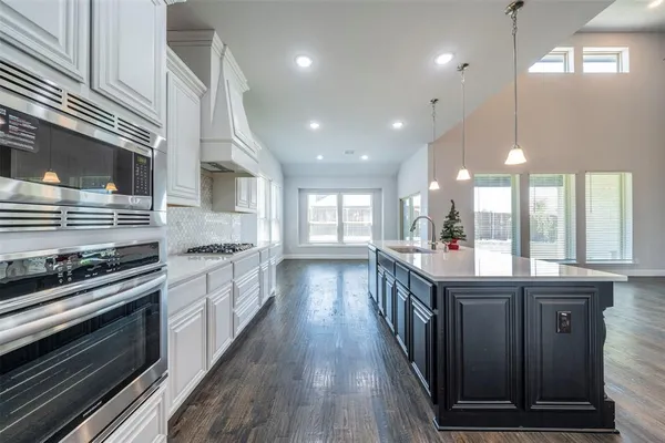 $4,200 | 9489 Autumn Glen Drive, Frisco, TX 75033